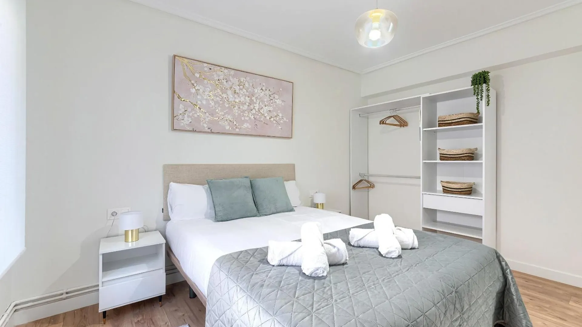Vt Reformado Y Acogedor En Zona Residencial Tranquila Daire Bilbao 0*,